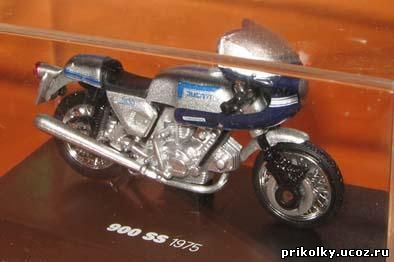 Ducati ;900 ;SS, 1975, 1к32, China, NewRay, Ducati, металл, ;пласт.