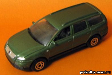Volkswagen Passat Variant, 2001, 1к60, China, Welly, , металл, пласт.