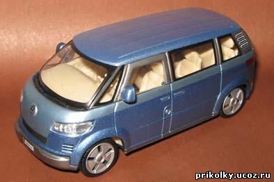 Volkswagen Microbus, 2001, 1к43, China, Hong Well, Cararama, металл, пласт.